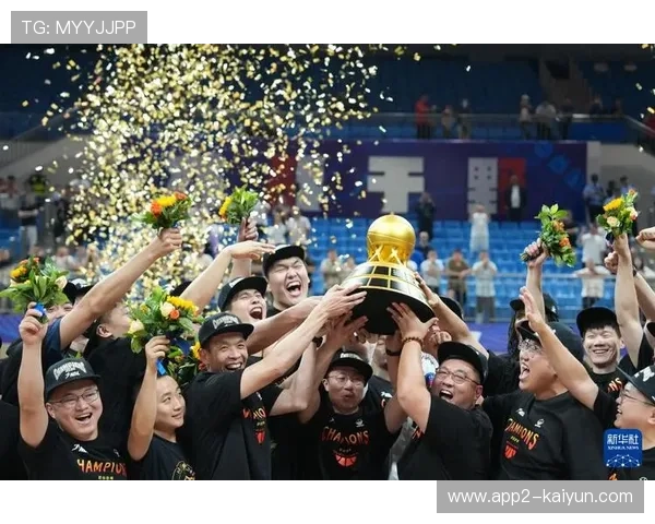 香港金牛94-74战胜上海玄鸟 琼斯次节爆发单节12分定基调